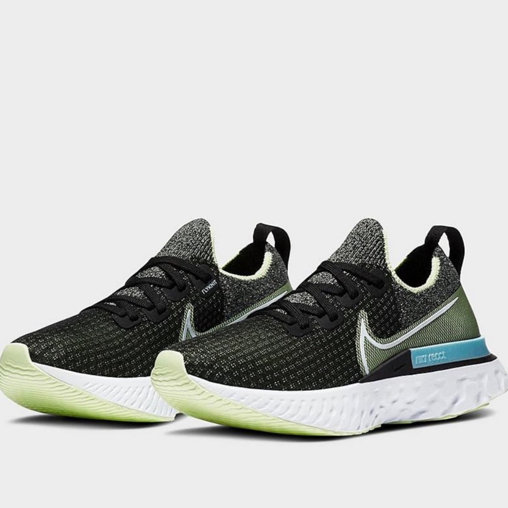 NIKE REACT INFINITY FLYKNIT